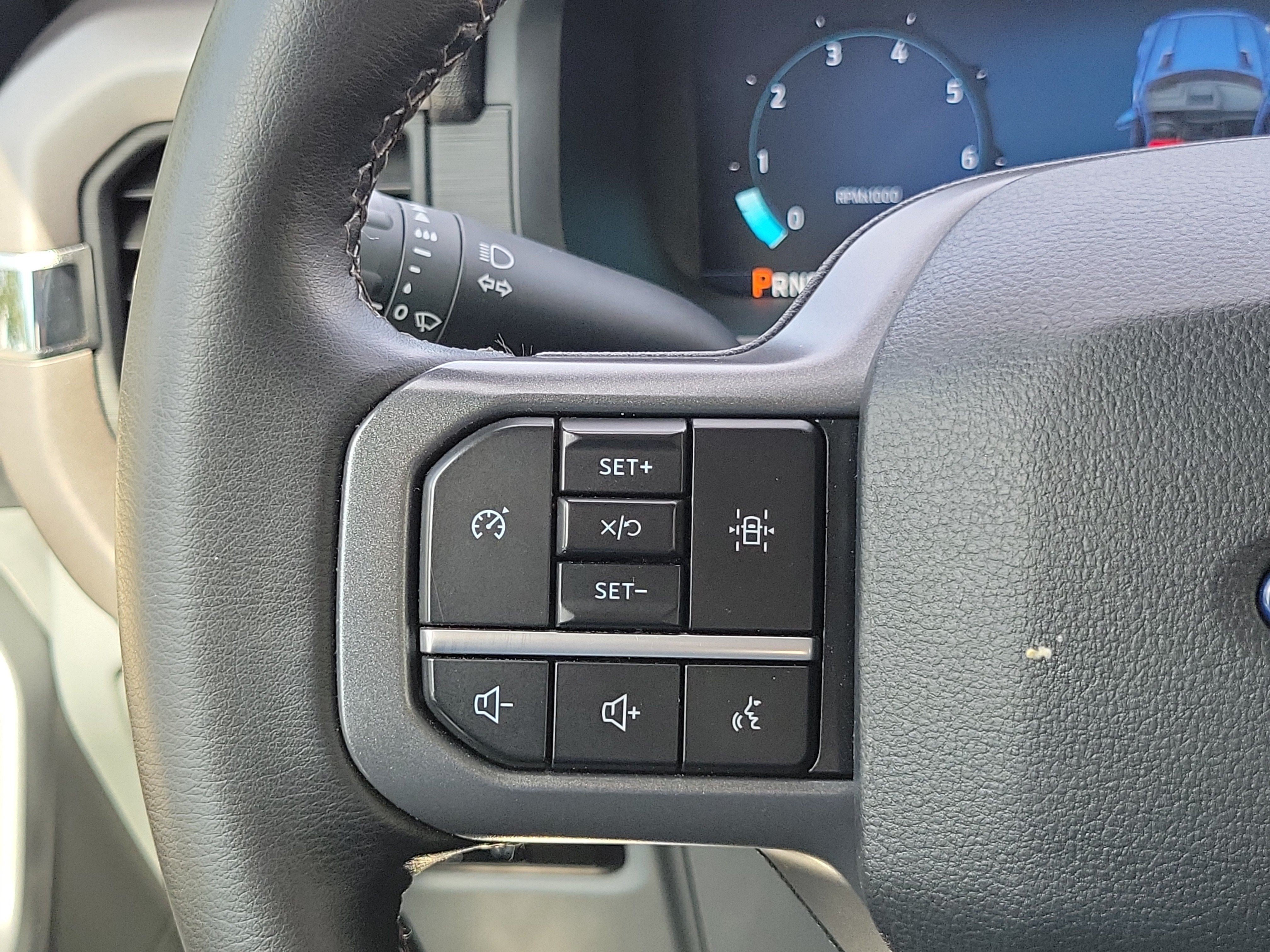Used 2025 Ford F150 XLT w/ Equipment Group 301A Standard RWD image 23