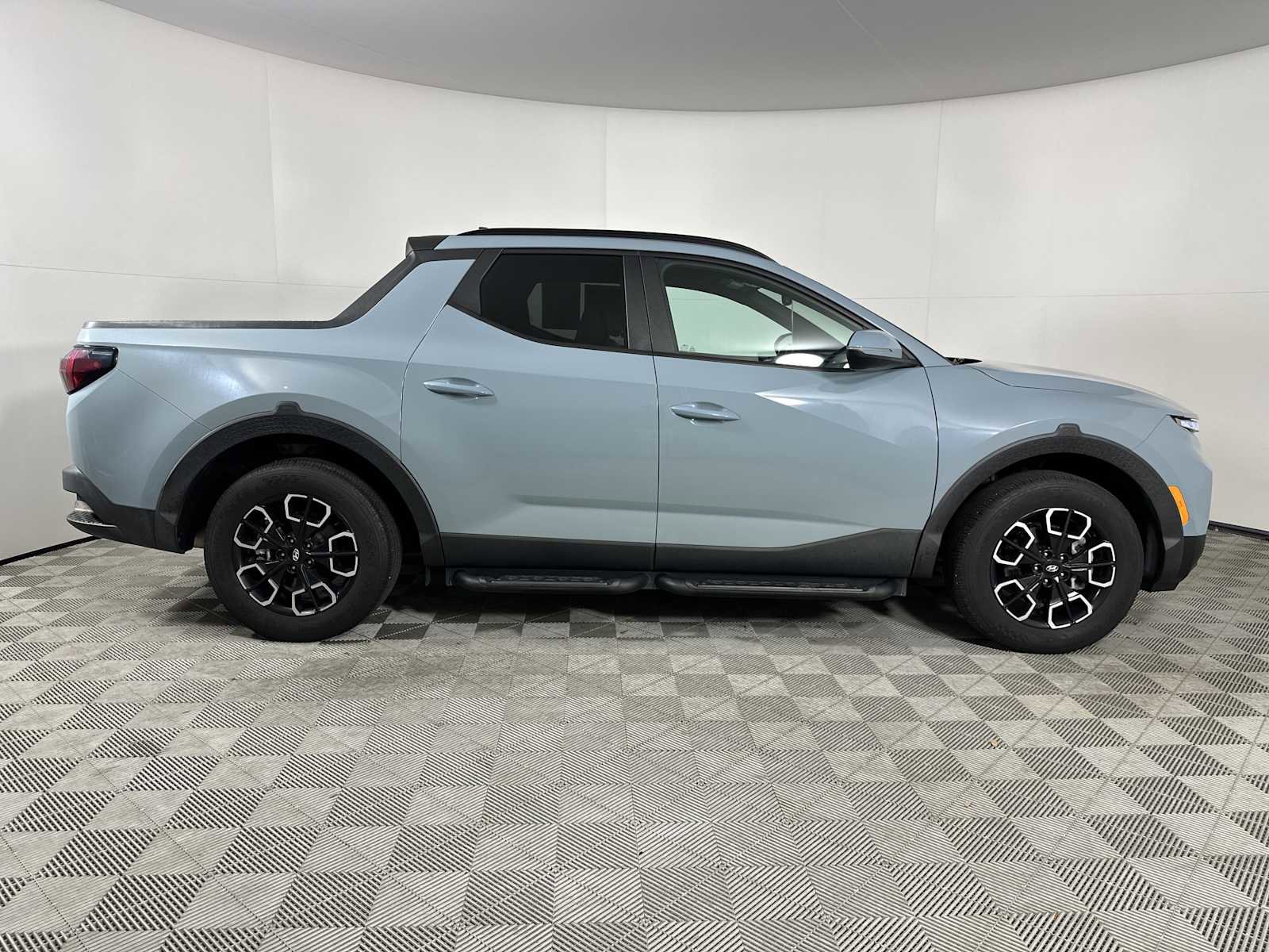 Certified 2023 Hyundai Santa Cruz SEL Premium image 9