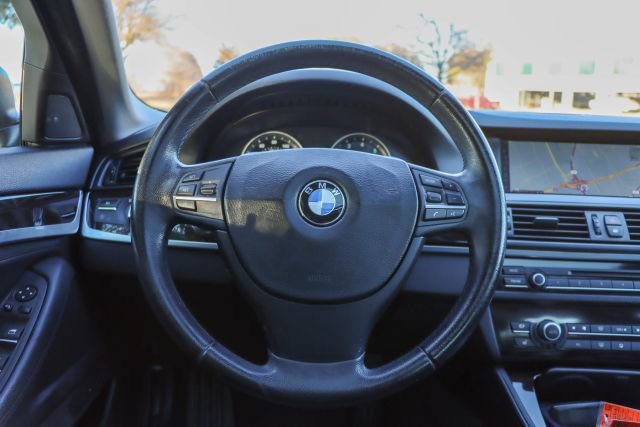Used 2011 BMW 535i 535i image 28
