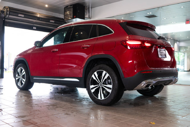 New 2026 Mercedes-Benz GLA 250 4MATIC image 6