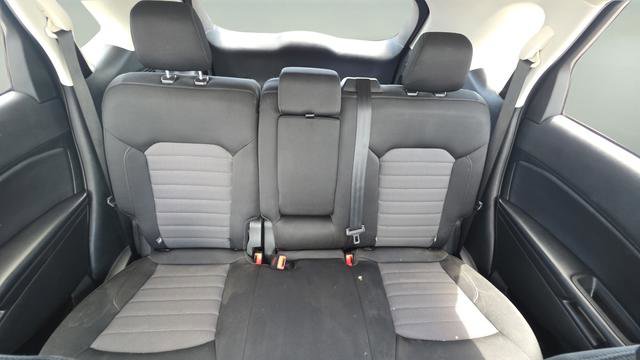 Used 2022 Ford Edge SE w/ Black Appearance Package image 21