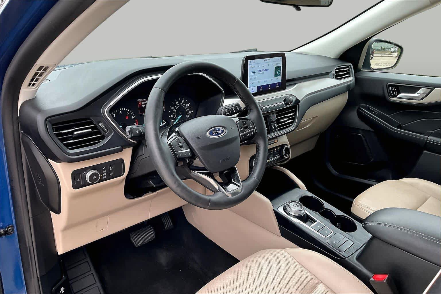 Used 2022 Ford Escape SEL AWD/4WD image 17
