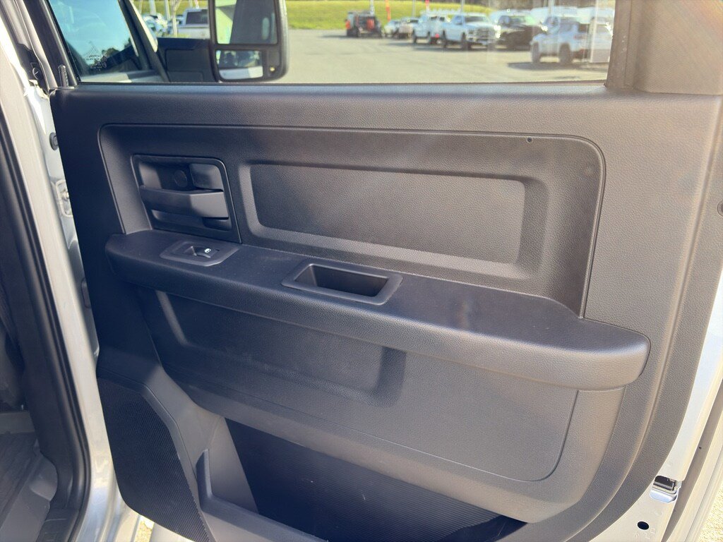 New 2026 RAM 3500 Tradesman image 21