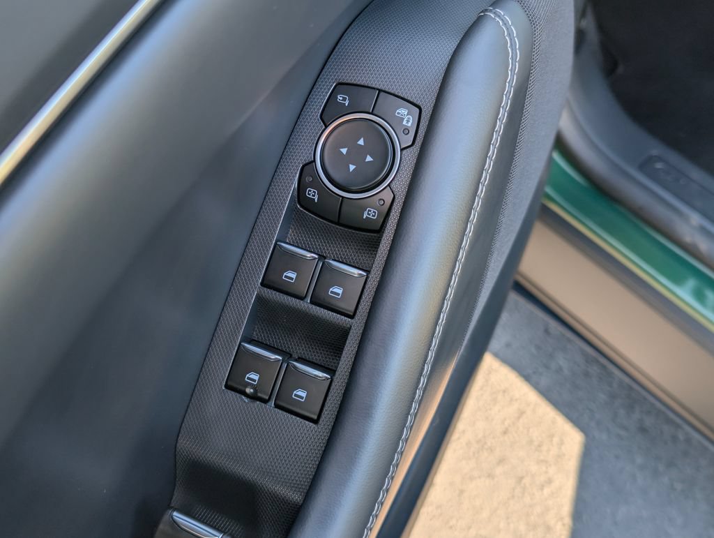 Used 2025 Ford Mustang Mach-E Select w/ Comfort Package Lite RWD image 18
