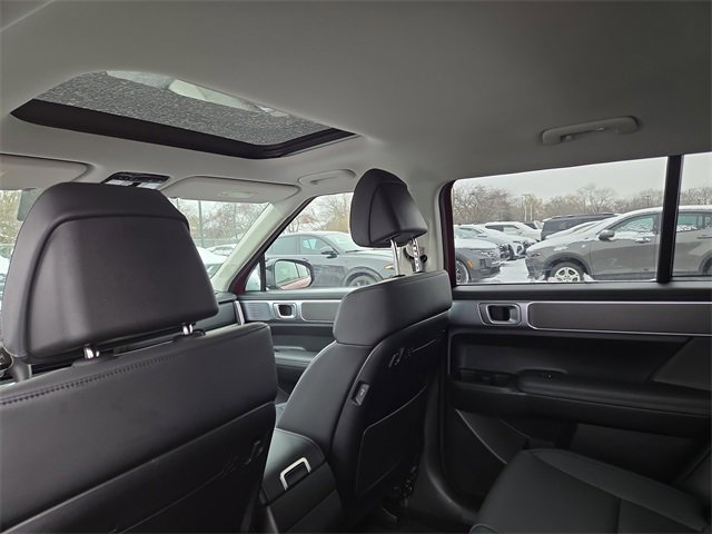 Used 2025 Hyundai Santa Fe XRT w/ Tow & Go Package image 27