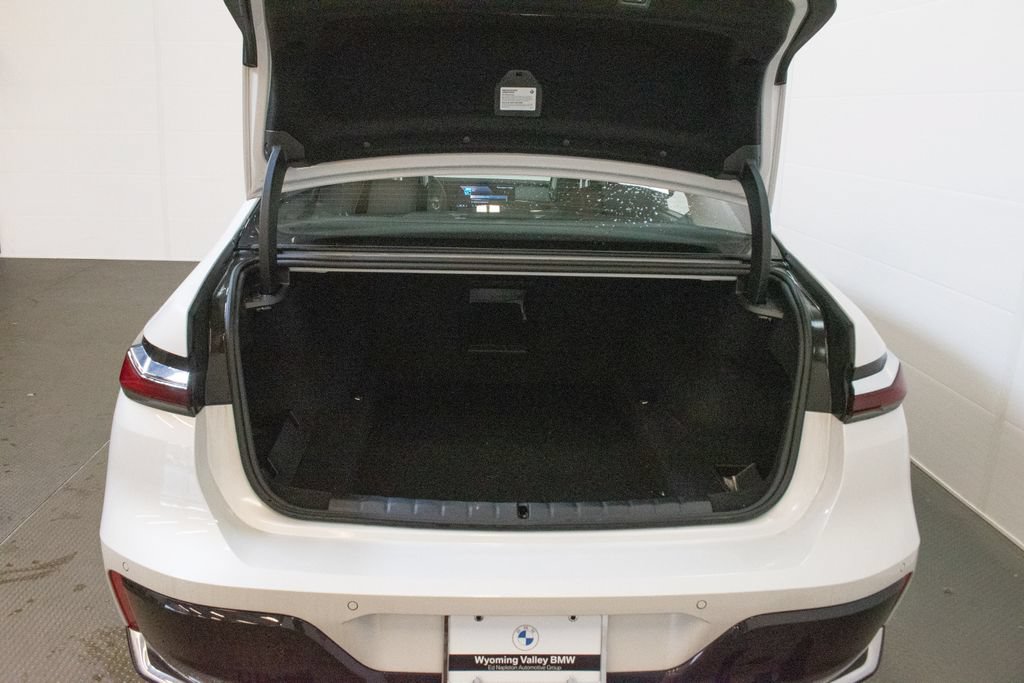 Certified 2026 BMW 740i xDrive AWD/4WD image 26