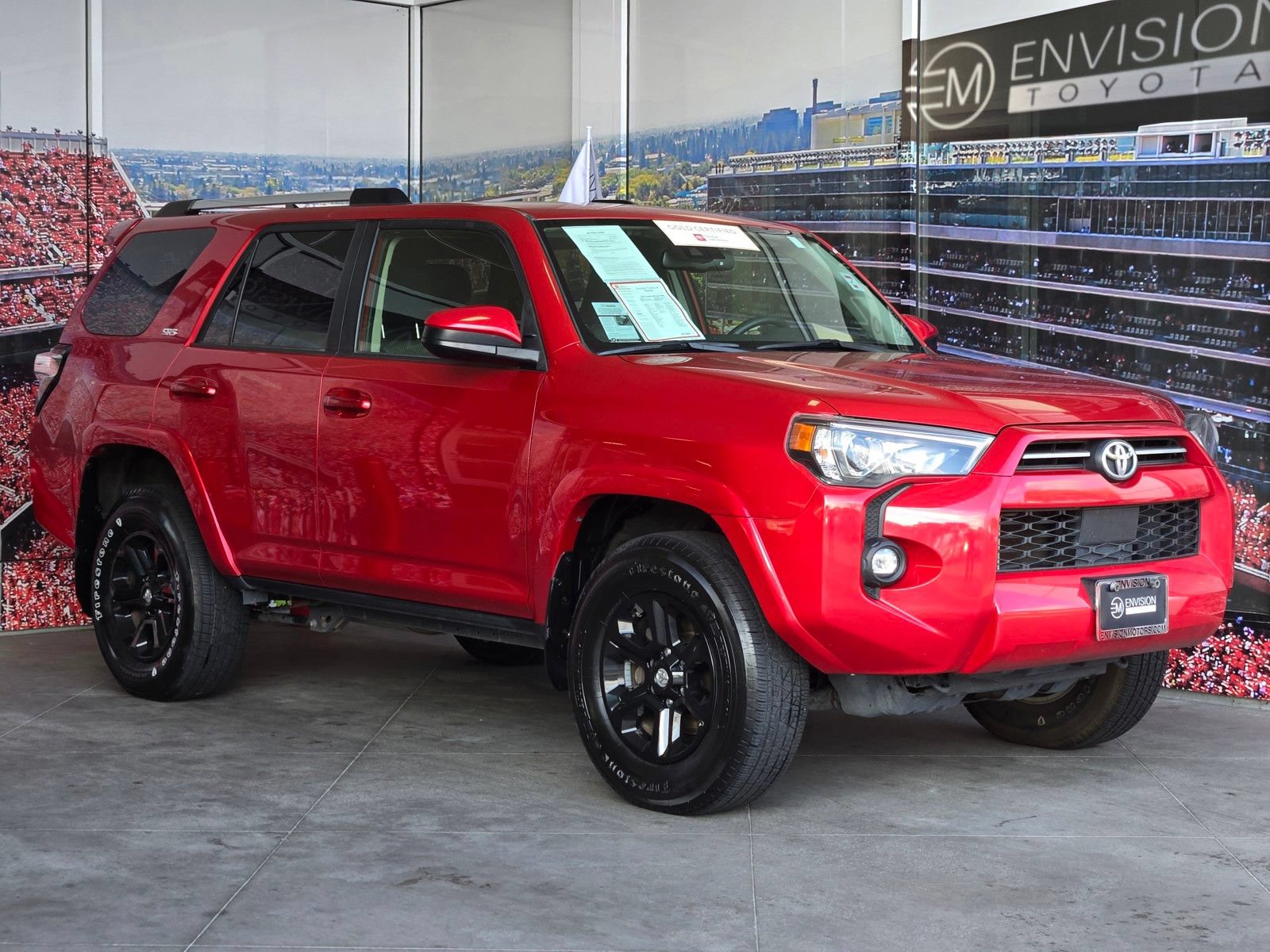 Certified 2021 Toyota 4Runner SR5 AWD/4WD image 1