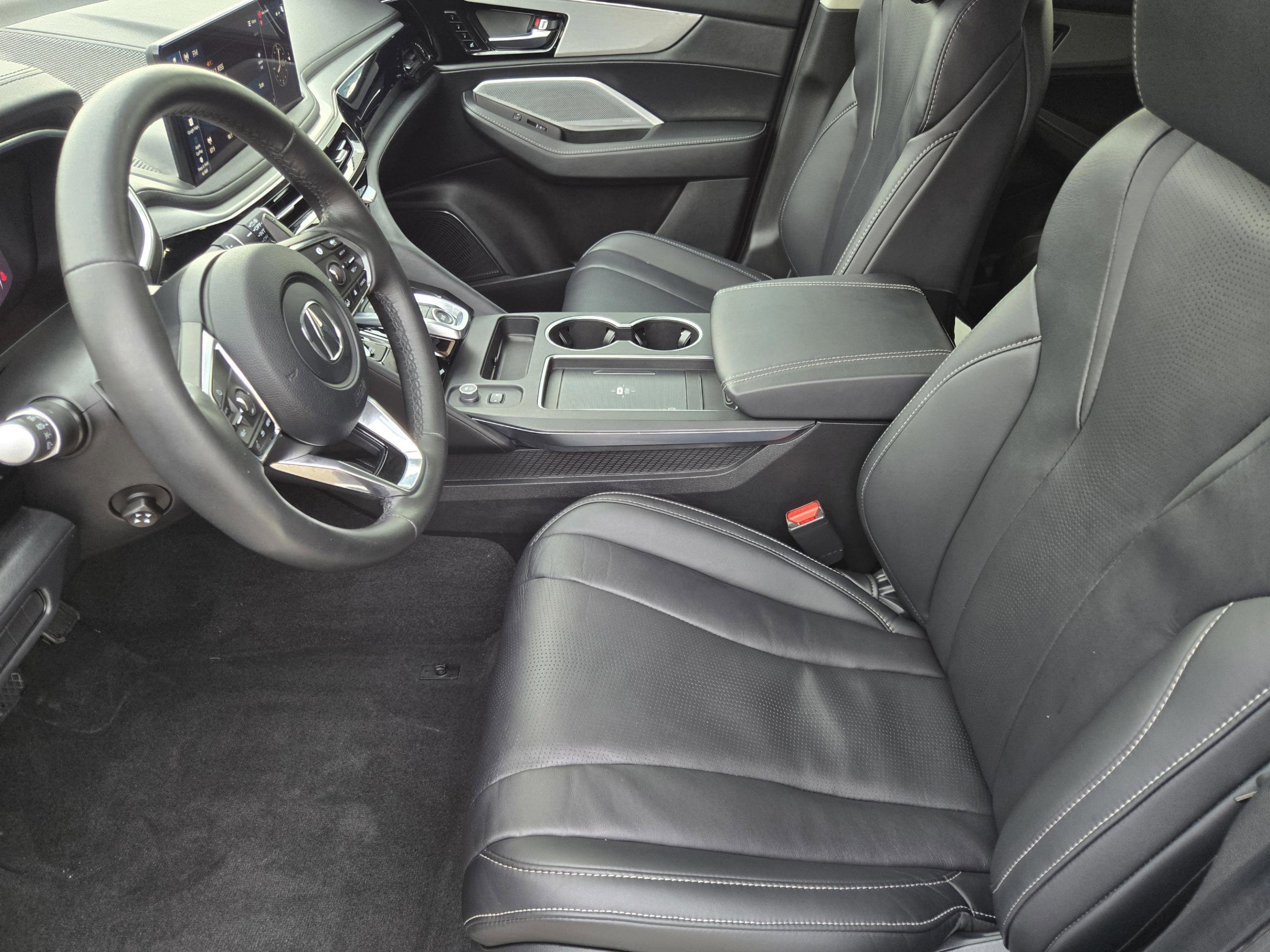Used 2025 Acura MDX FWD w/ Technology Package image 9