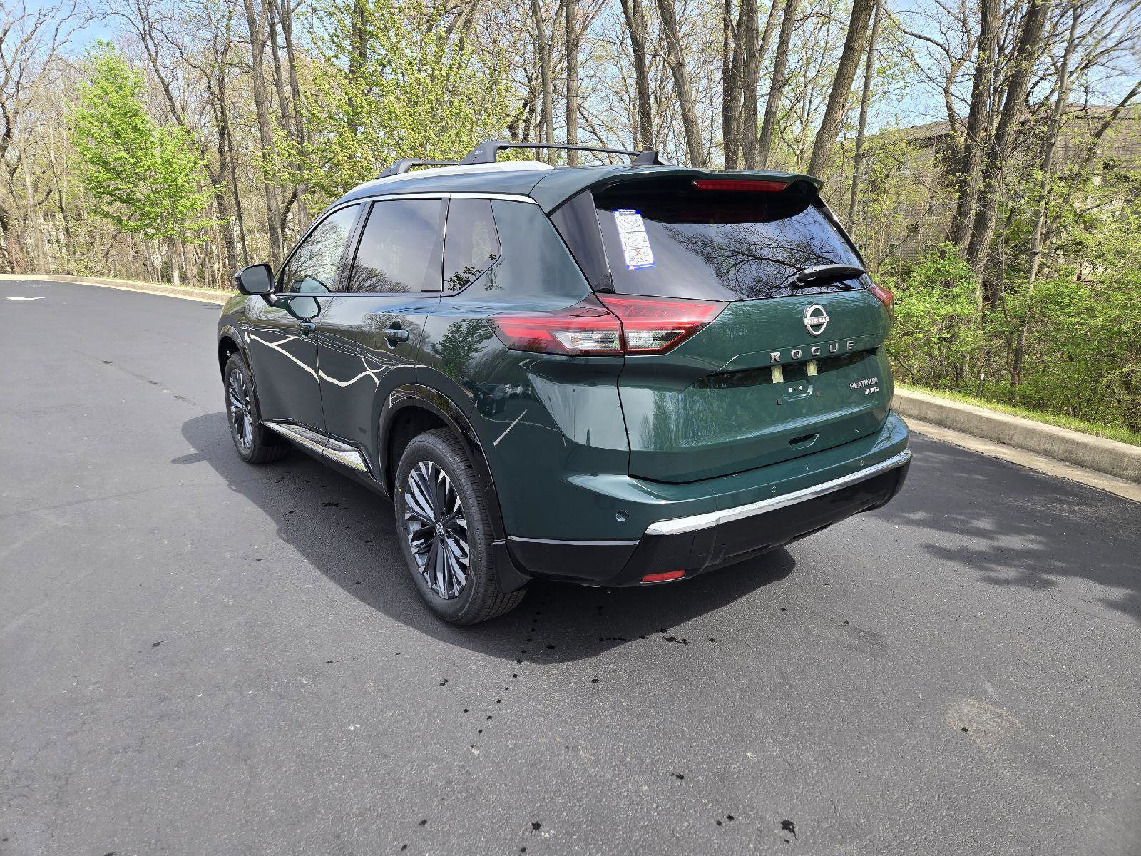 New 2026 Nissan Rogue Platinum w/ Platinum Premium Package AWD/4WD image 6