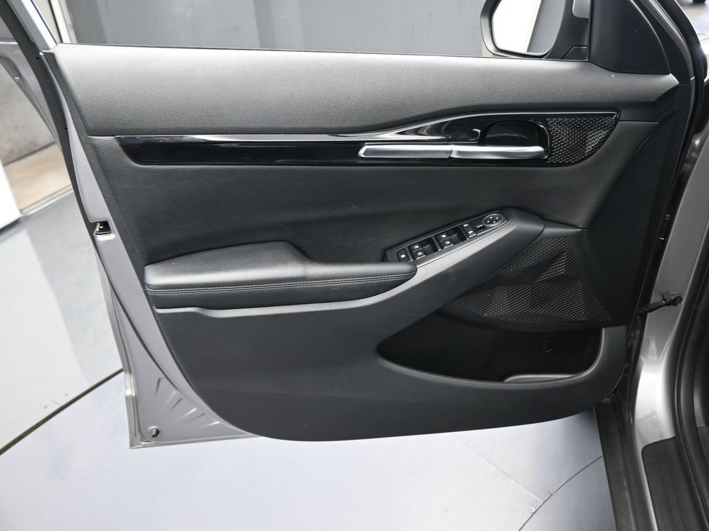 Used 2022 Kia Seltos S image 12