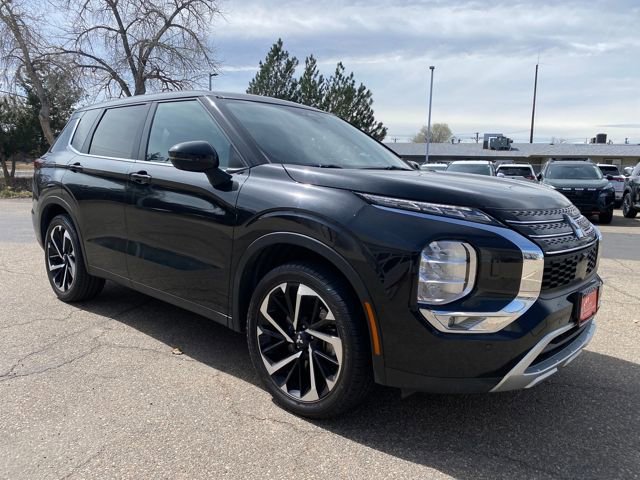 Used 2024 Mitsubishi Outlander SE image 7