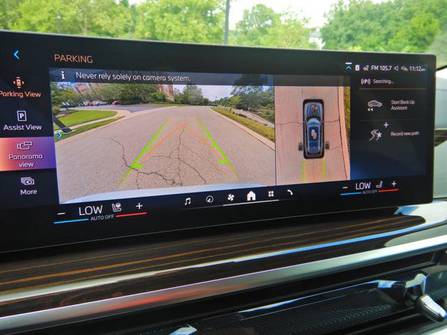 Used 2026 BMW X7 xDrive40i w/ Premium Package AWD/4WD image 11