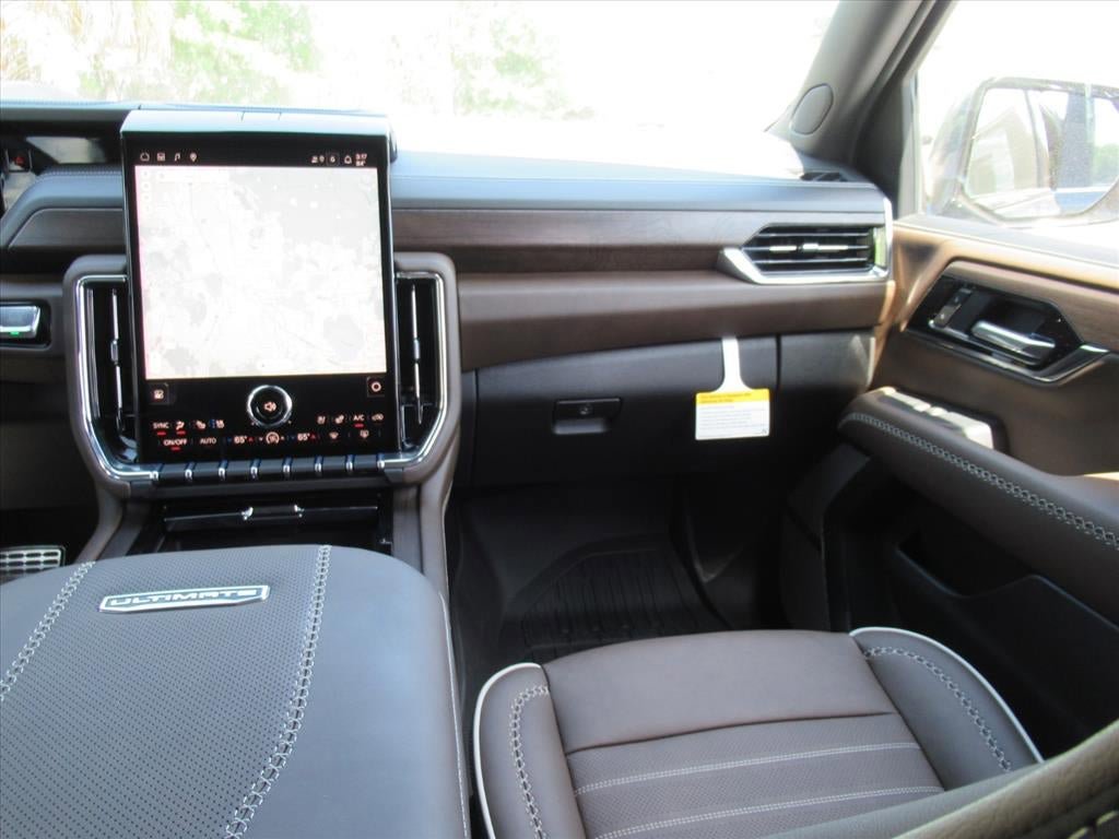 New 2026 GMC Yukon XL Denali Ultimate AWD/4WD image 15