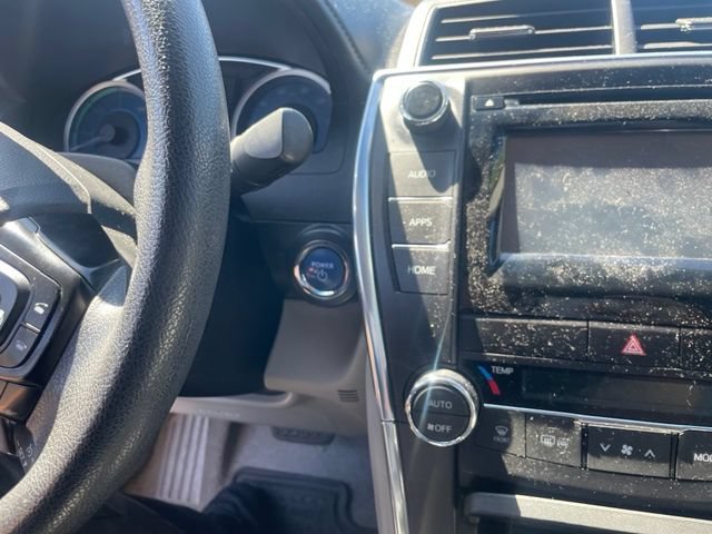 Used 2015 Toyota Camry LE FWD image 35