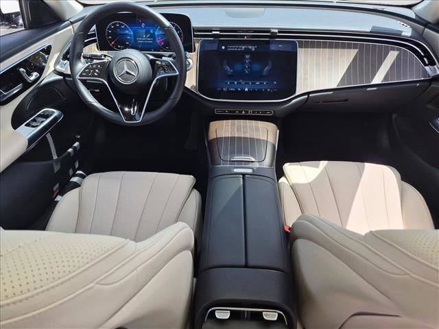 Used 2026 Mercedes-Benz E 350 4MATIC Sedan image 16