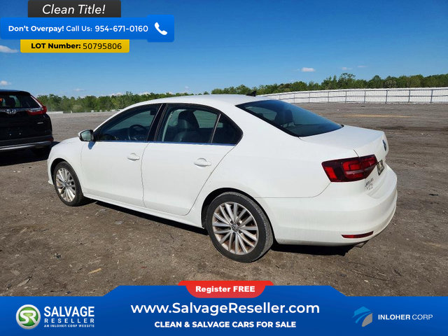 Used 2016 Volkswagen Jetta SEL w/ Lighting Package FWD image 3