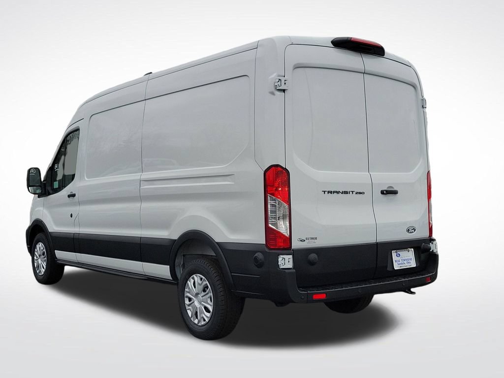 New 2026 Ford Transit 250 148 Medium Roof RWD image 4