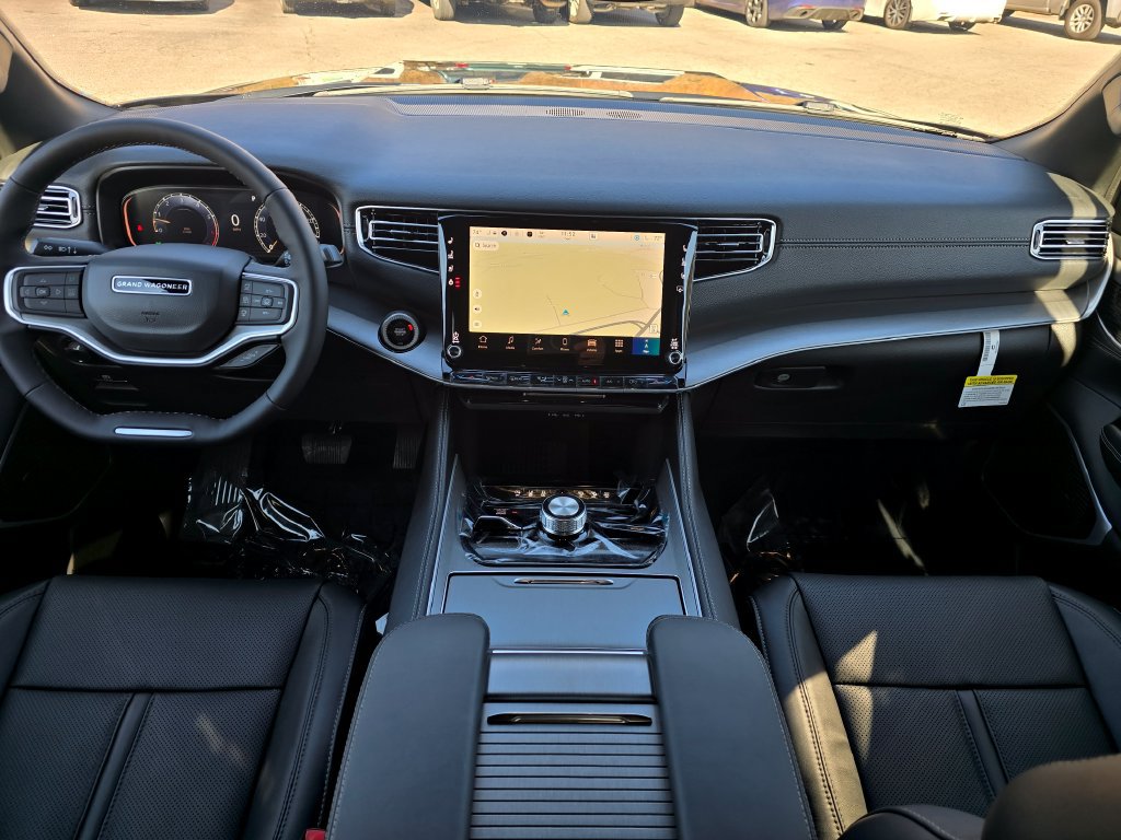 New 2026 Jeep Grand Wagoneer 4WD w/ Premium Group I image 7