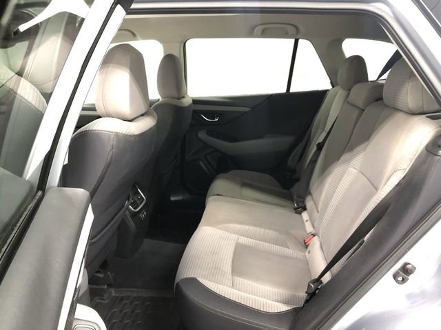Used 2022 Subaru Outback Premium image 25