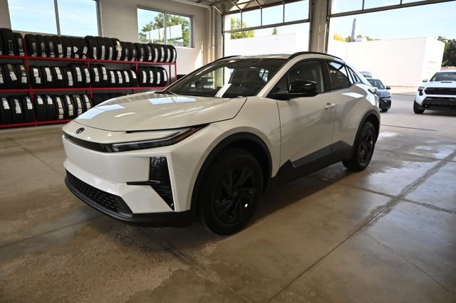 New 2026 Toyota C-HR AWD/4WD image 8