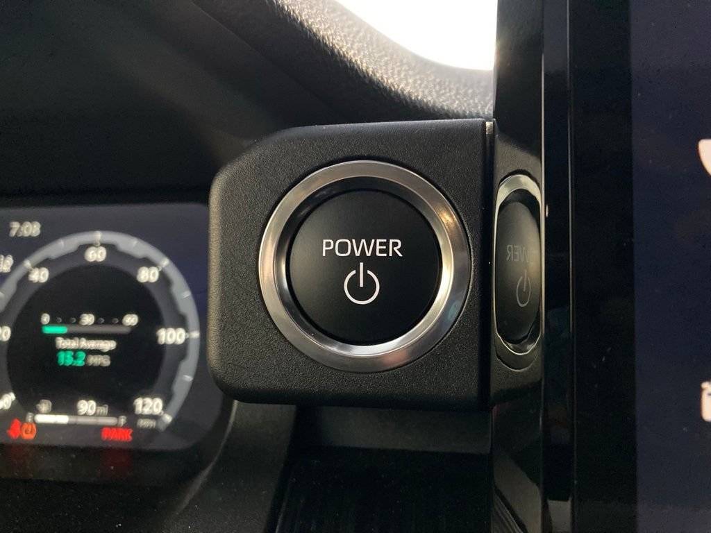 Used 2026 Toyota 4Runner Platinum AWD/4WD image 21