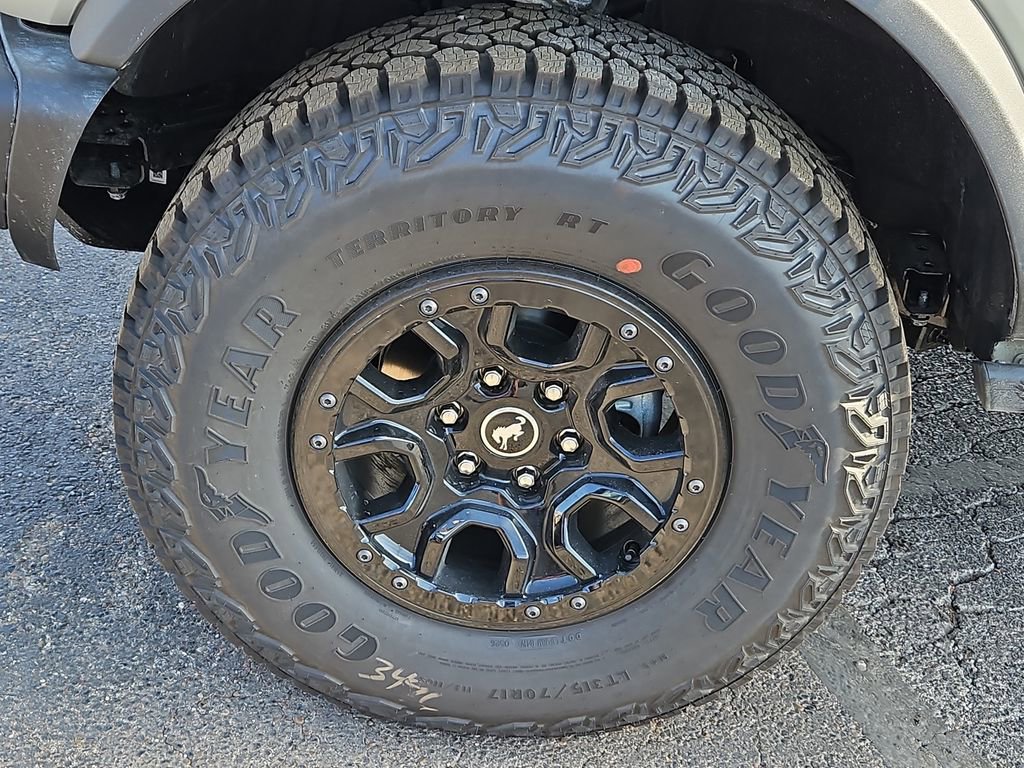 New 2026 Ford Bronco Badlands image 17