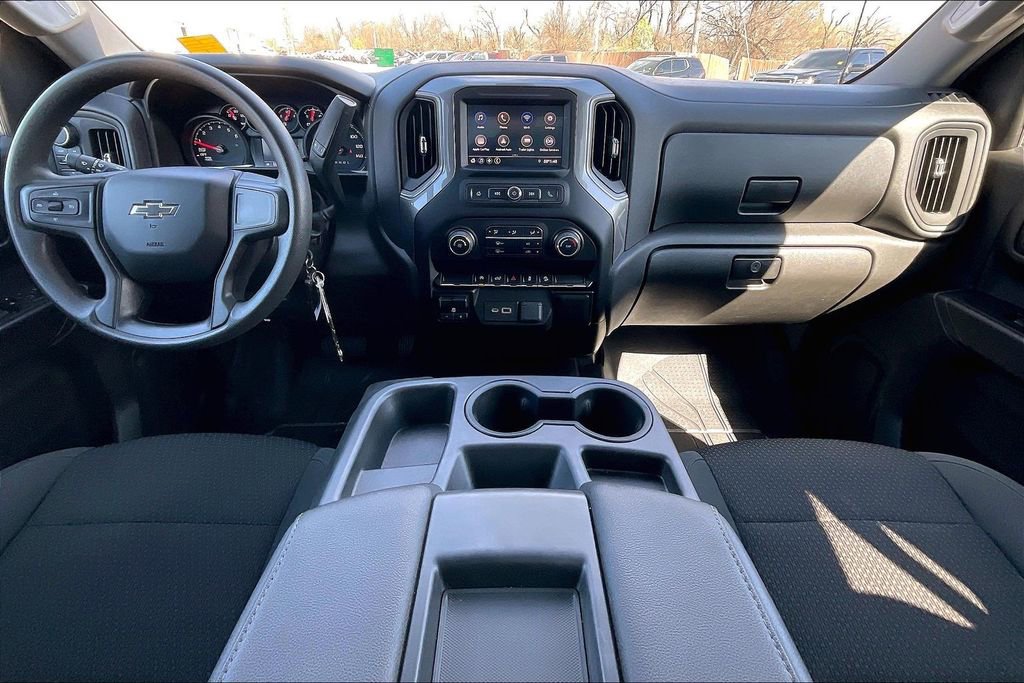 Used 2022 Chevrolet Silverado 1500 Custom Trail Boss w/ LPO, Dark Essentials Package image 15