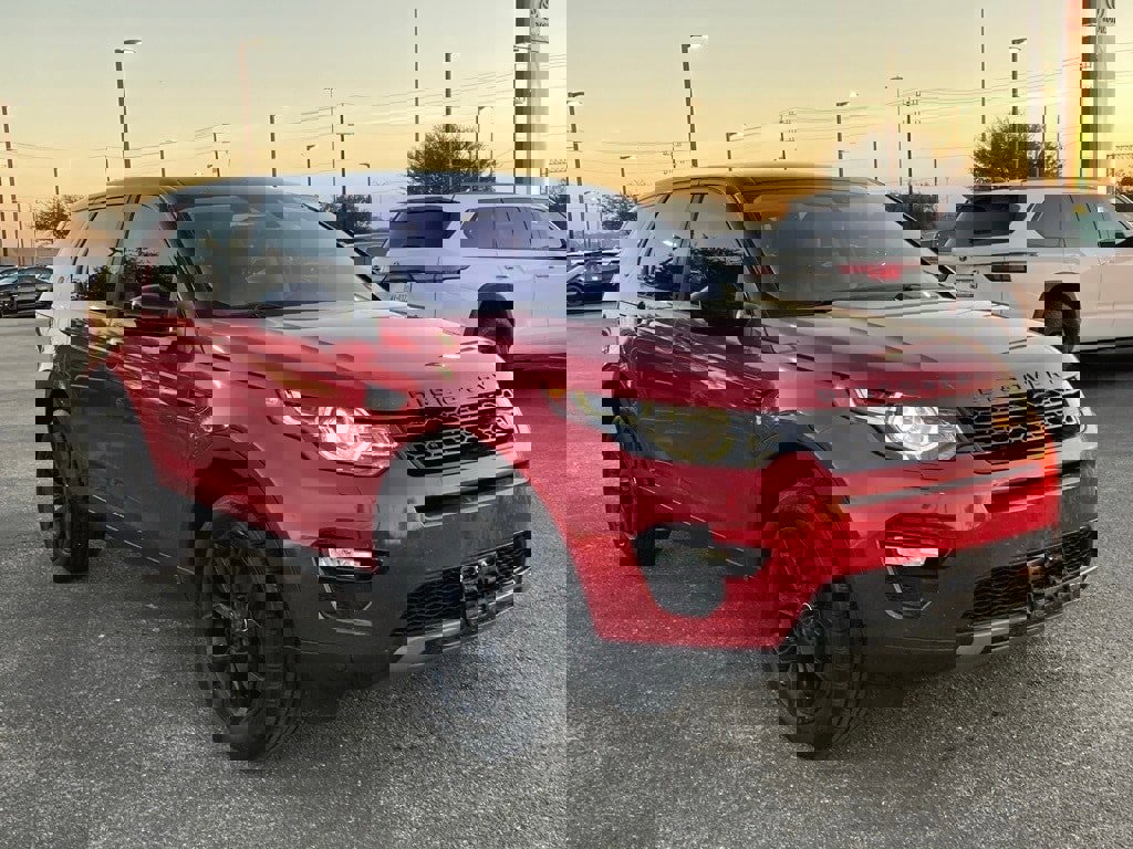 Used 2018 Land Rover Discovery Sport HSE image 3