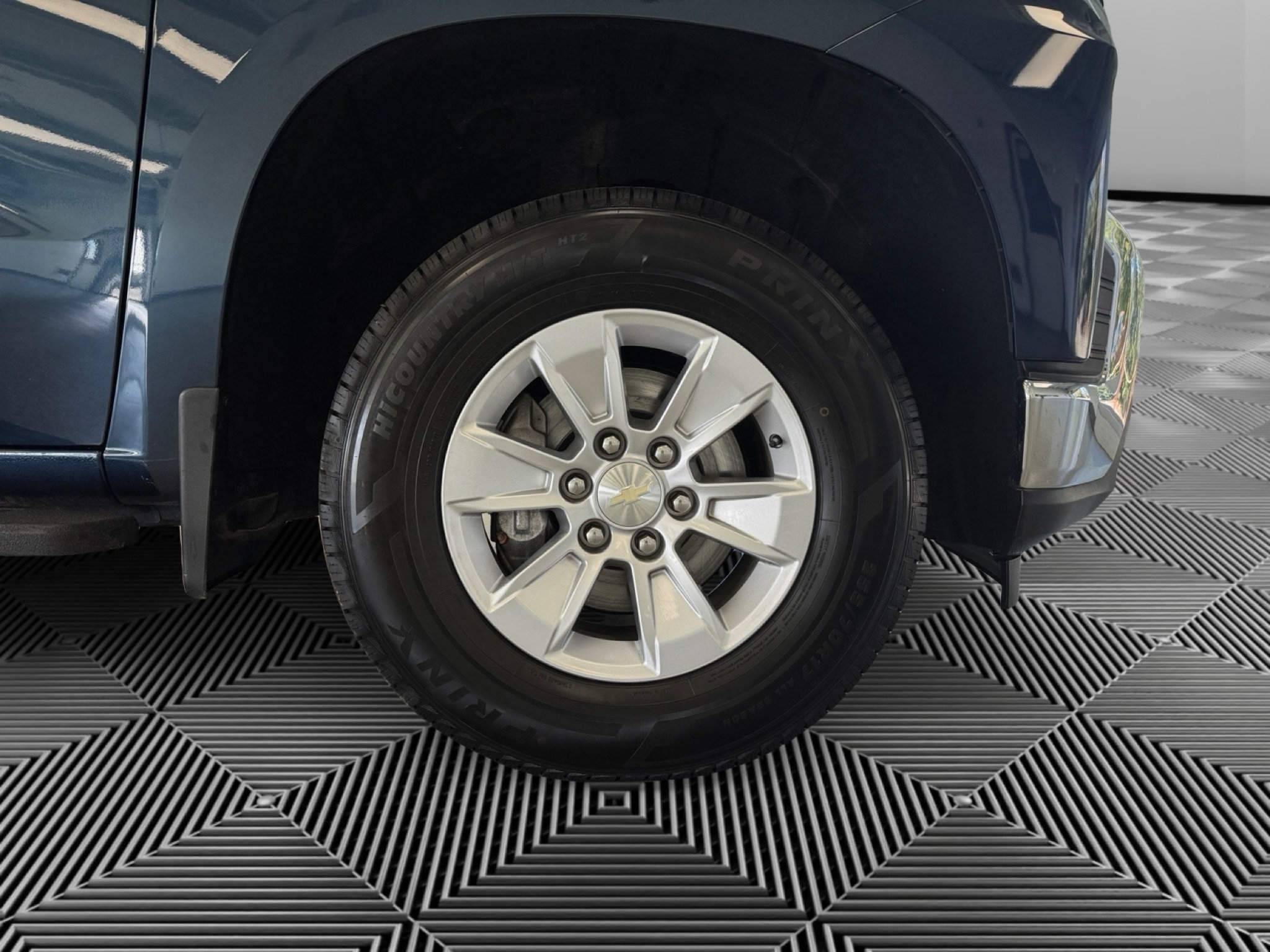 Used 2019 Chevrolet Silverado 1500 LT w/ All-Star Edition AWD/4WD image 10
