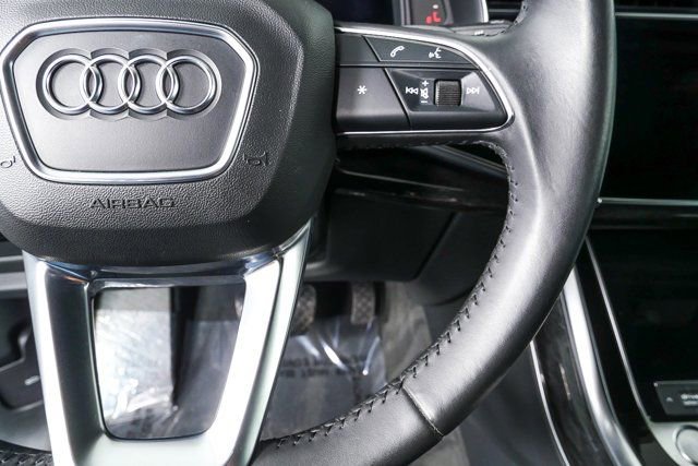 Used 2020 Audi Q7 3.0T Premium Plus w/ Premium Plus Package image 11