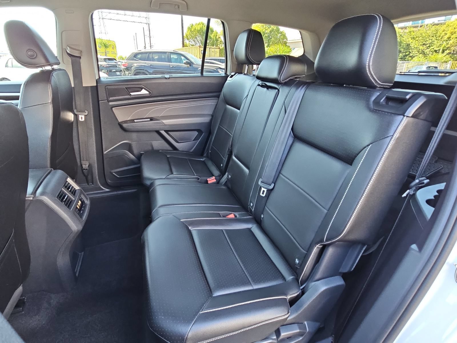 Used 2023 Volkswagen Atlas SE FWD image 16