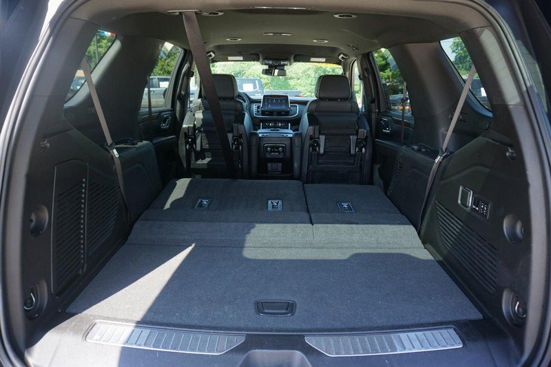 Used 2023 Chevrolet Tahoe Premier AWD/4WD image 26