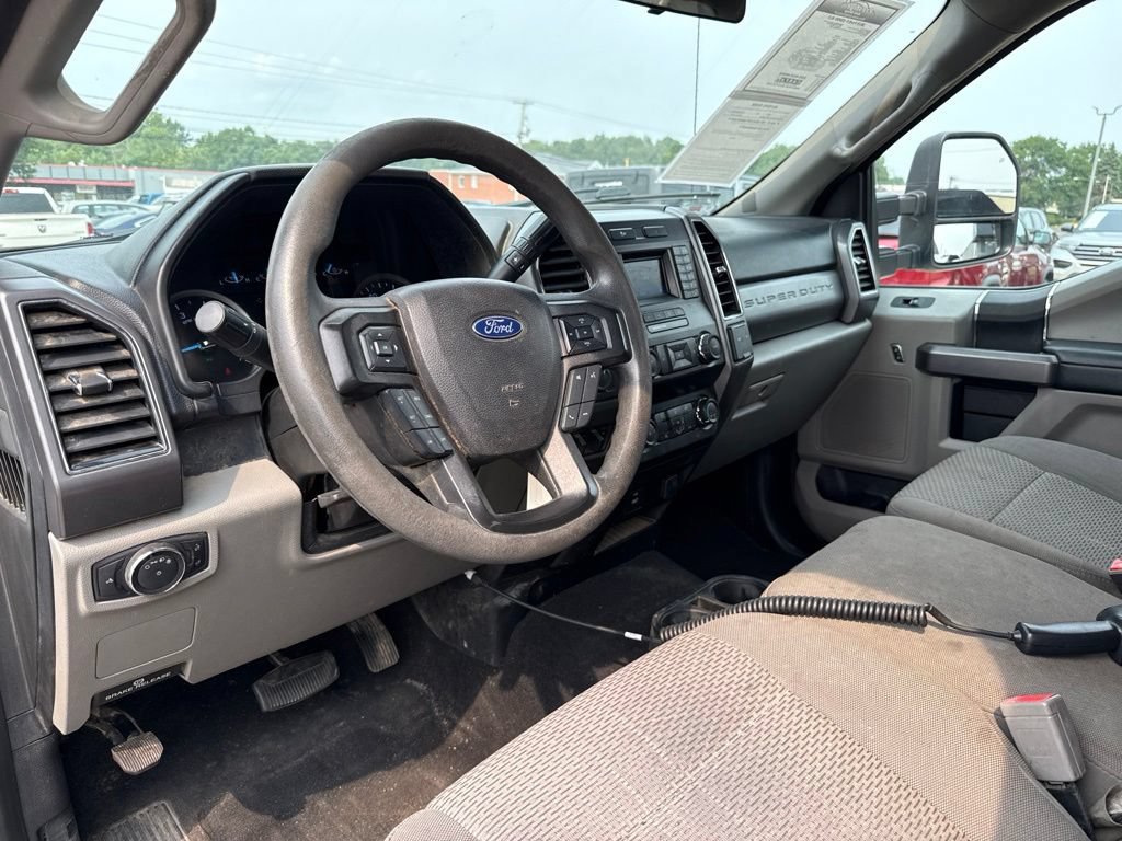 Used 2019 Ford F250 XLT w/ Snow Plow Prep Package AWD/4WD image 31