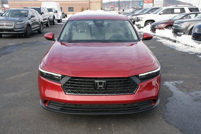 Used 2023 Honda Accord EX image 3