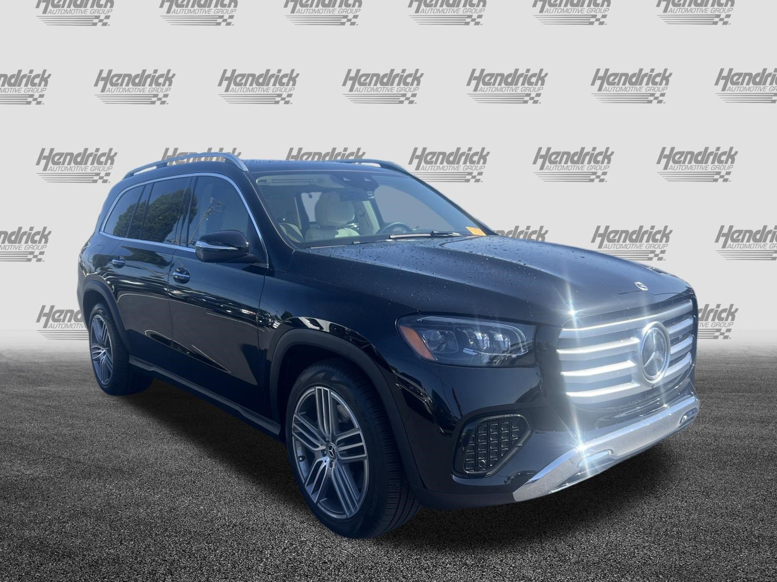 Certified 2025 Mercedes-Benz GLS 450 4MATIC image 2