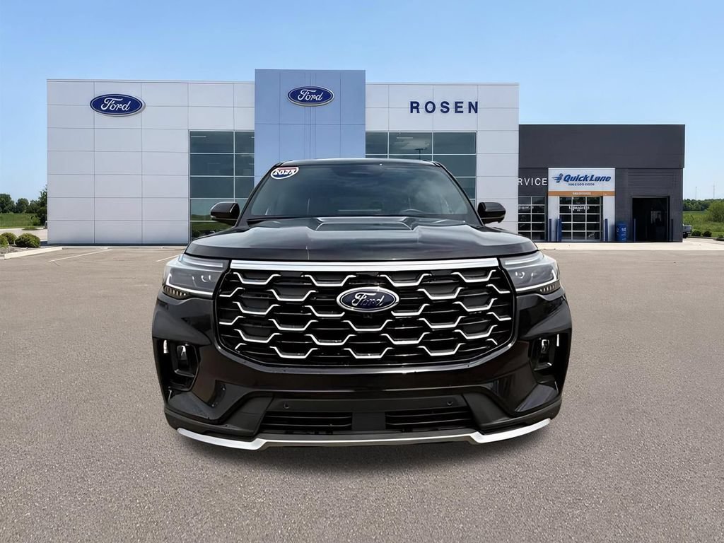 Used 2025 Ford Explorer Platinum w/ LUX Leather Package AWD/4WD image 38