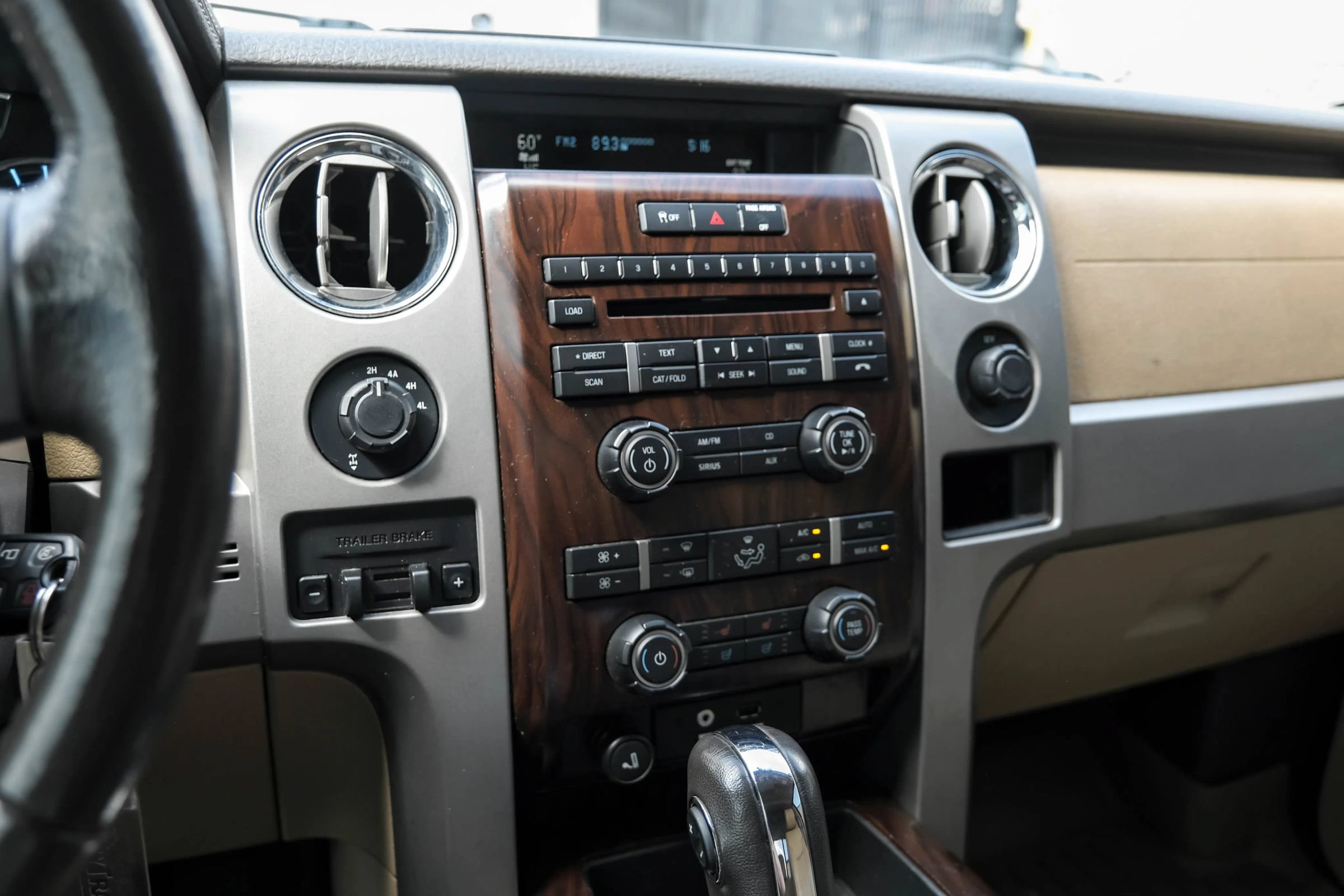 Used 2012 Ford F150 Lariat w/ Lariat Chrome Pkg AWD/4WD image 21