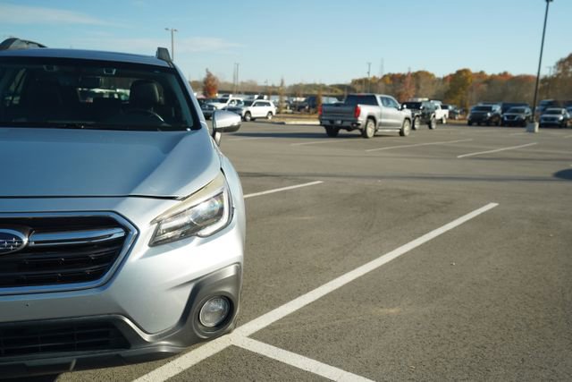 Used 2018 Subaru Outback 3.6R Limited image 40