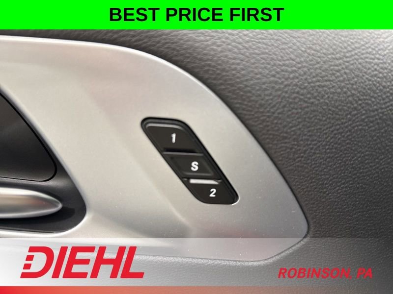 New 2026 Chrysler Pacifica Limited AWD/4WD image 28