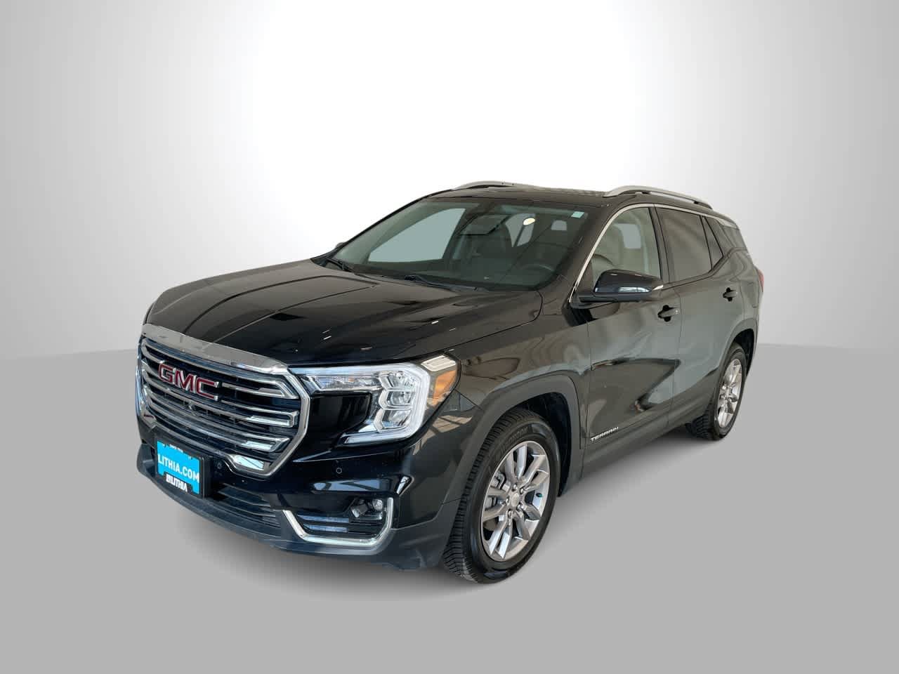 Used 2022 GMC Terrain SLT w/ Tech Package