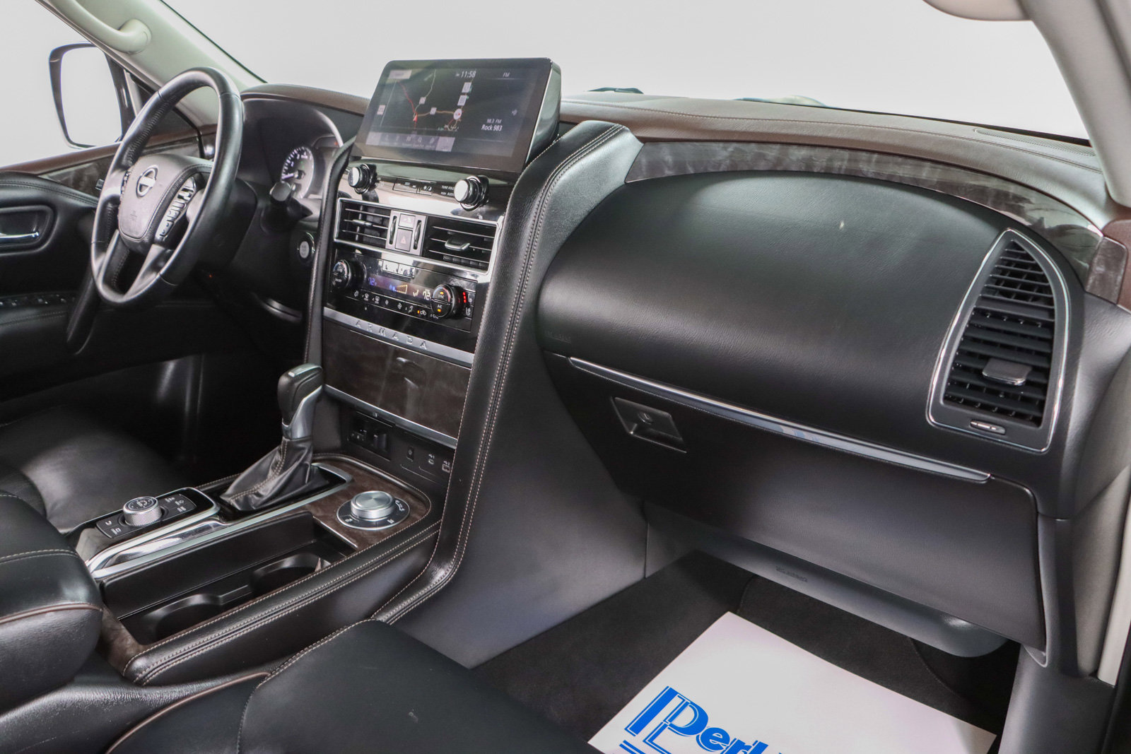 Used 2023 Nissan Armada Platinum w/ Captain's Chairs Package image 33