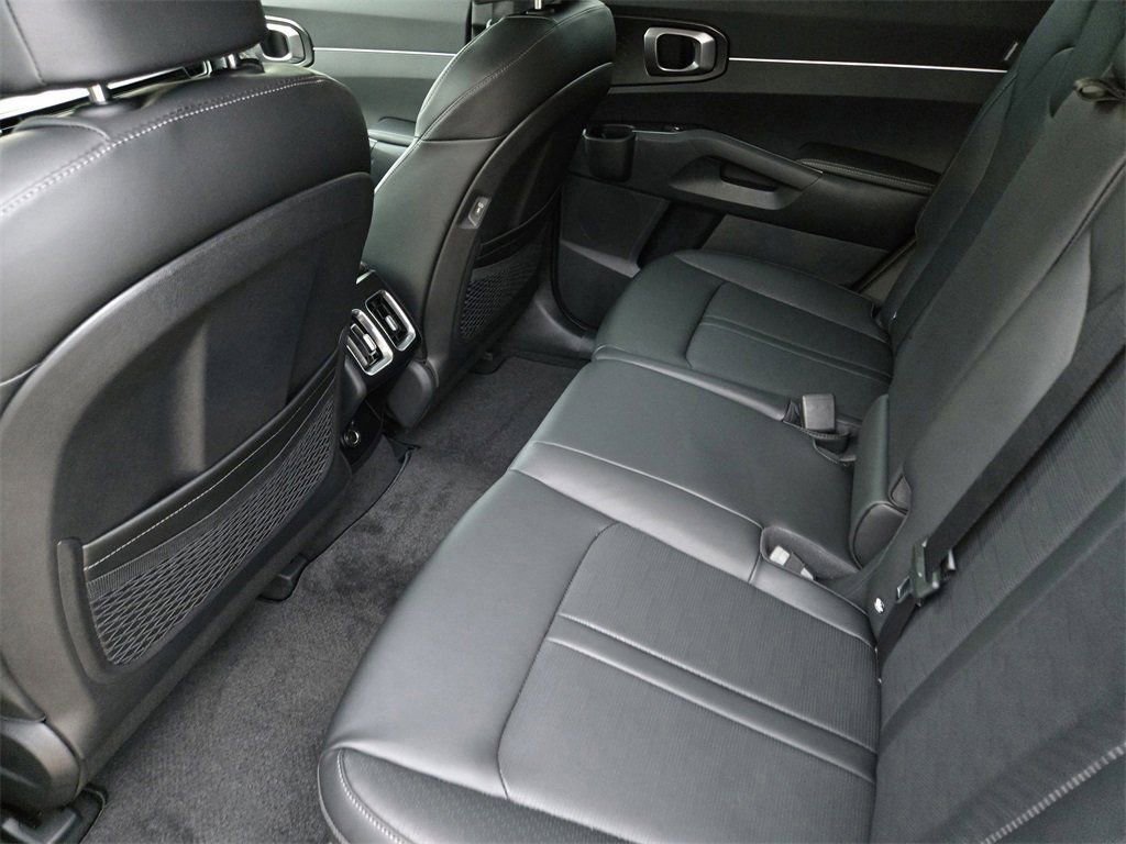 New 2026 Kia Sorento S w/ S Panoramic Sunroof Package FWD image 22