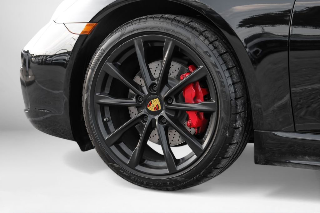 Used 2021 Porsche 718 Cayman w/ Premium Package image 58