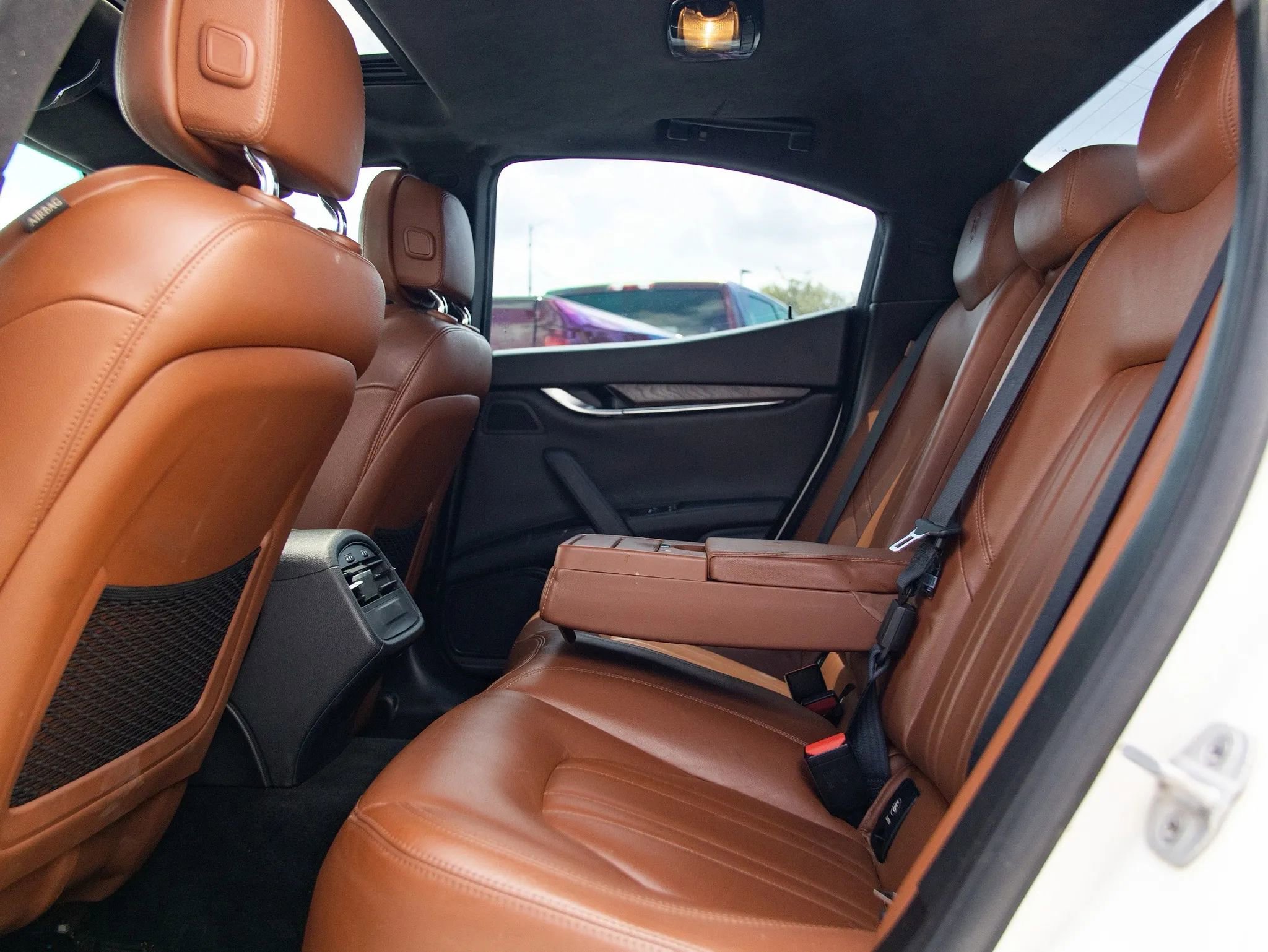 Used 2014 Maserati Ghibli S Q4 AWD/4WD image 29