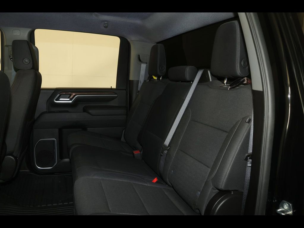 Used 2024 Chevrolet Silverado 2500 LT w/ Convenience Package image 30