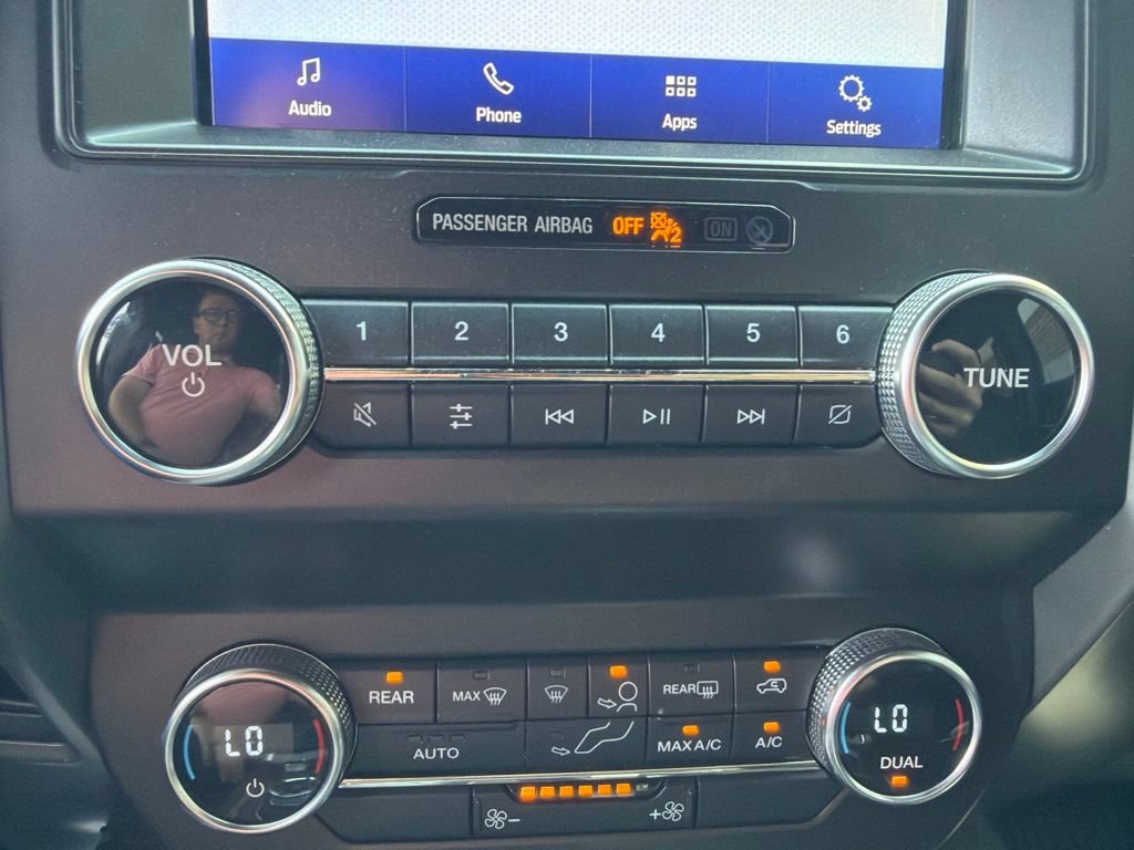 Used 2020 Ford Expedition XLT AWD/4WD image 16
