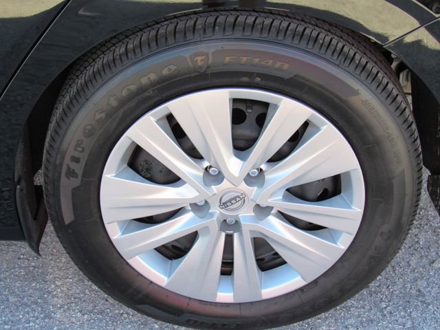 Certified 2025 Nissan Sentra S image 13