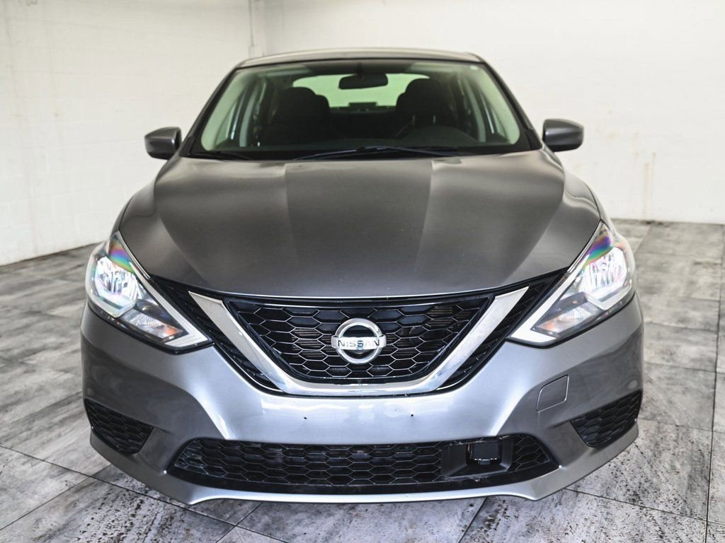 Used 2019 Nissan Sentra SV image 2