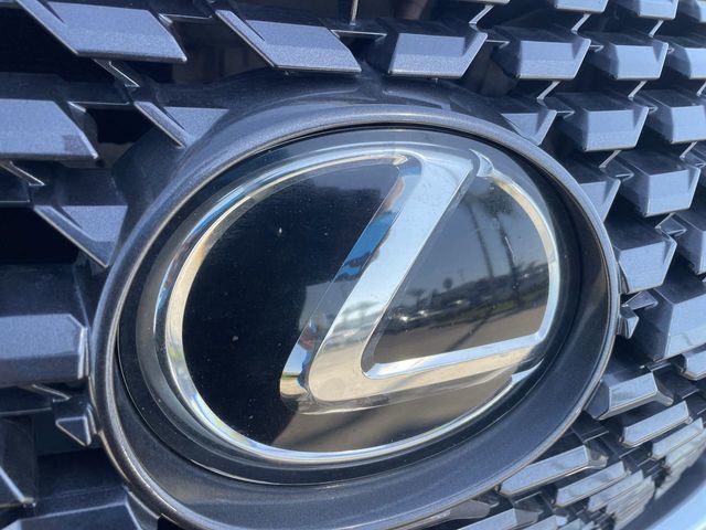 Used 2020 Lexus RX 350L 350L w/ Premium Package image 32