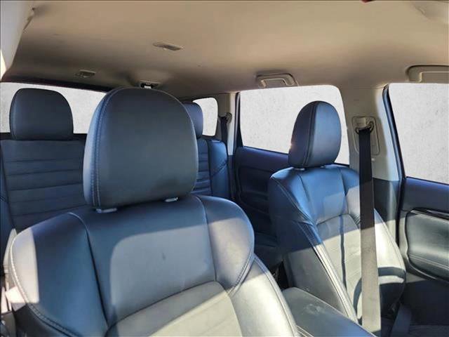 Used 2020 Mitsubishi Outlander SE image 15